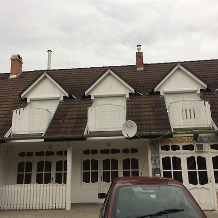 Bodahegyi Ut Apartman Zalakaros Luaran gambar